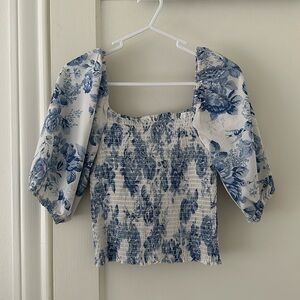 Sunday Up blue floral top